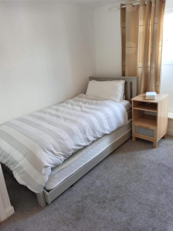 2 Bedroom Cottage In ポースコール エクステリア 写真
